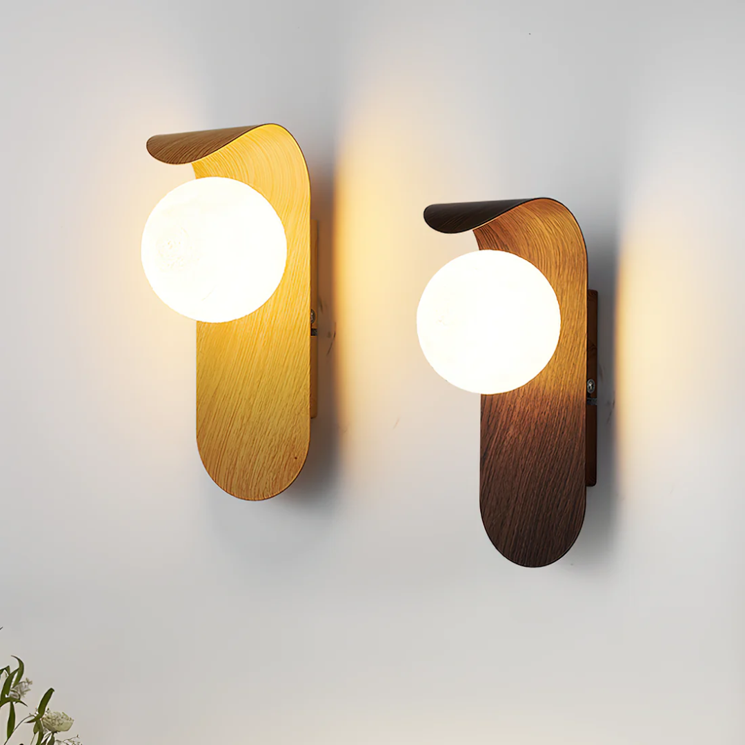 Wandleuchte Holz – Glas Kugel – Skandinavisch Wandlampe Innenbereich