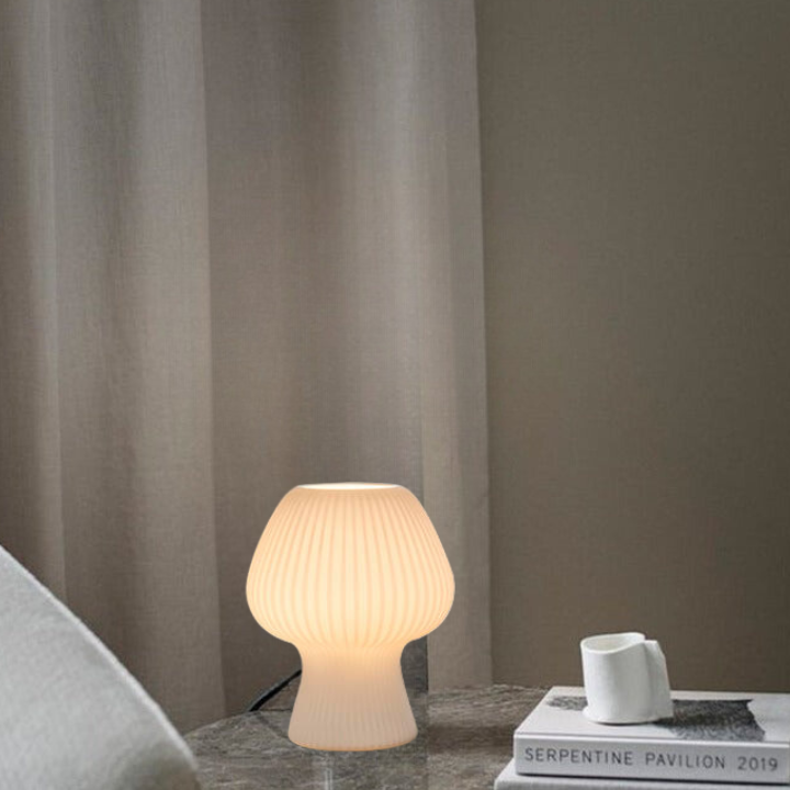 Tischlampe Glas Pilz – Ribbed Design – Nachtlampe Schlafzimmer