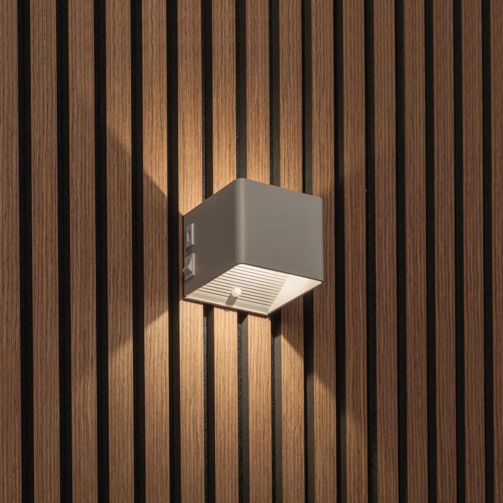 Magnetische LED Wandleuchte - Kabellos - USB Wiederaufladbar - Bewegungslicht