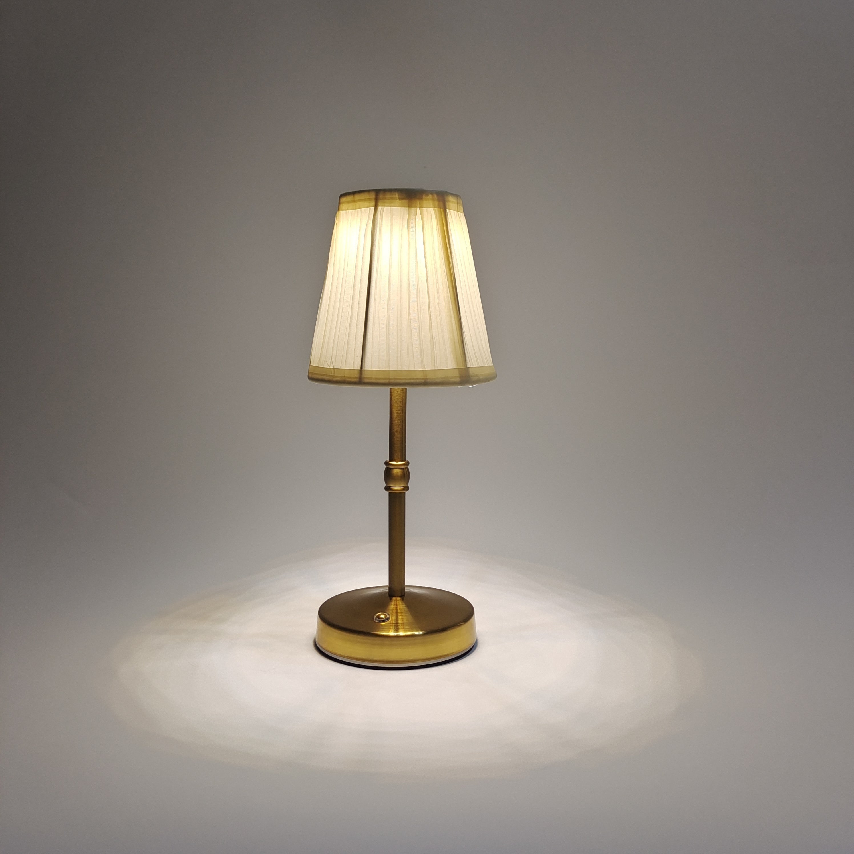 Tischlampe kabellos – antik Messing Finish – Touch dimmbar – Innenbereich Beleuchtung