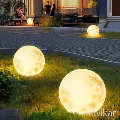 Mond-Gartenleuchte – wetterfest & USB-aufladbar – für Terrasse & Wegbeleuchtung