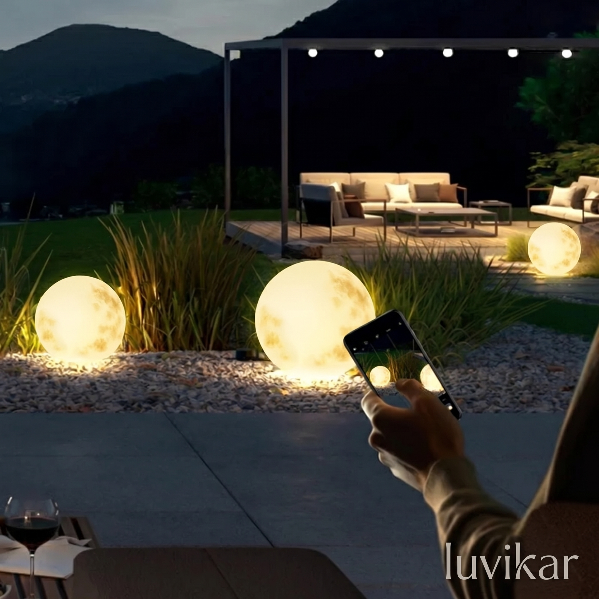 Mond-Gartenleuchte – wetterfest & USB-aufladbar – für Terrasse & Wegbeleuchtung