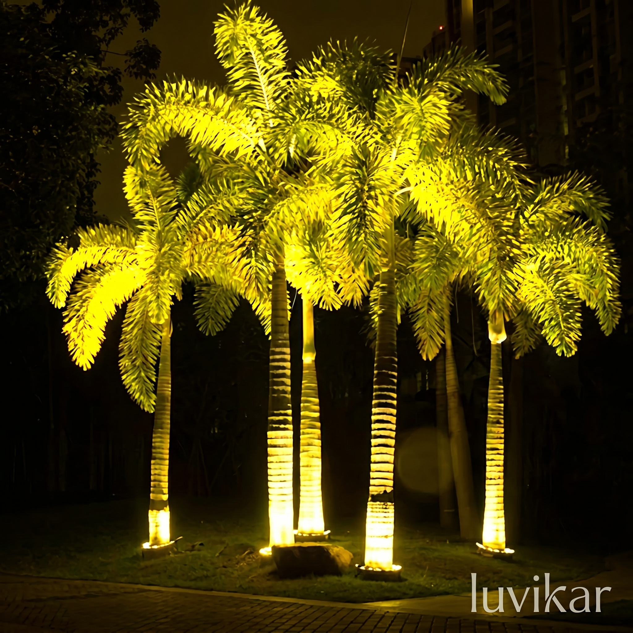 12W LED Baumringleuchte – 360° & IP65 – für Garten & Baumstamm