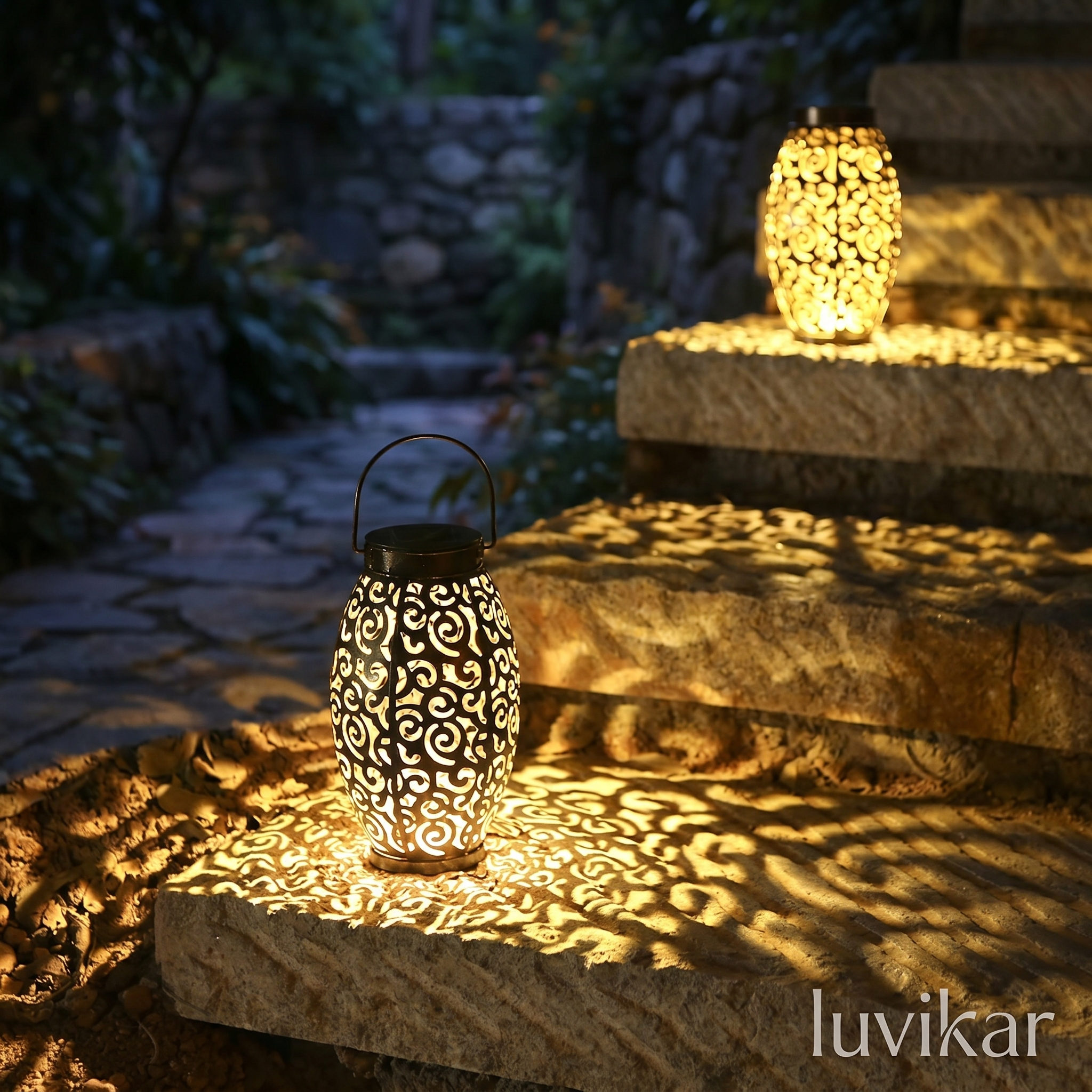 Solar LED Gartenlaterne – Schattenmuster & IP55 – für Terrasse & Balkon